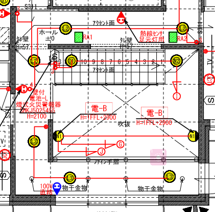 一条工務店　吹き抜け　照明