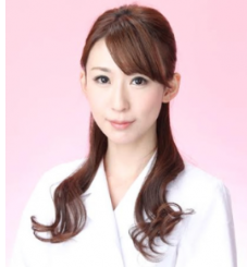 南真美子