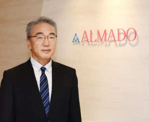アルマード 社長